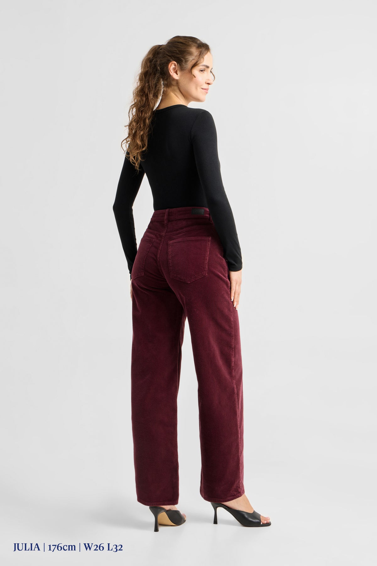 ASH Barrel Leg Corduroy - Classic - Plum Red Wine