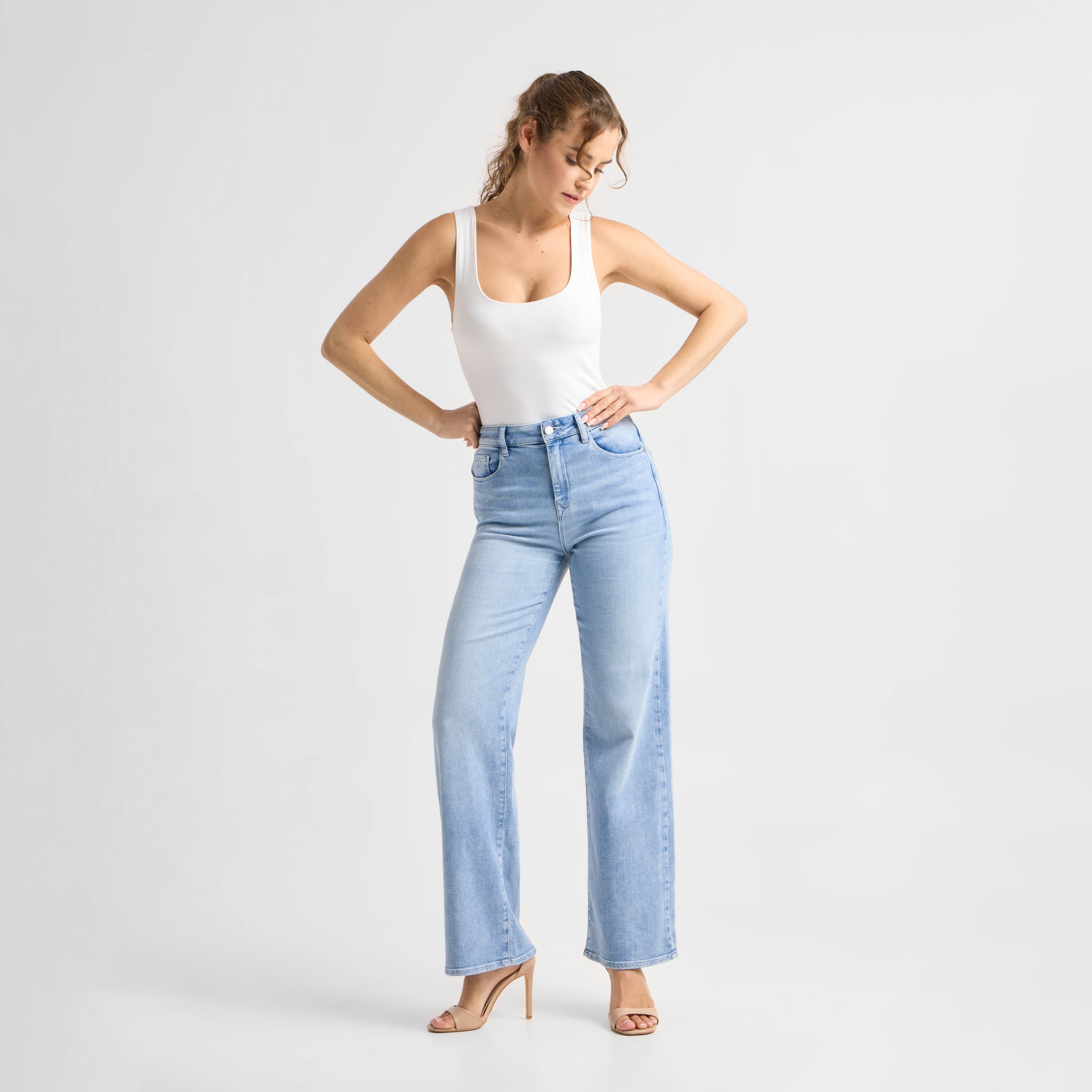 DEW Flared Soft Denim - Classic - Light Blue