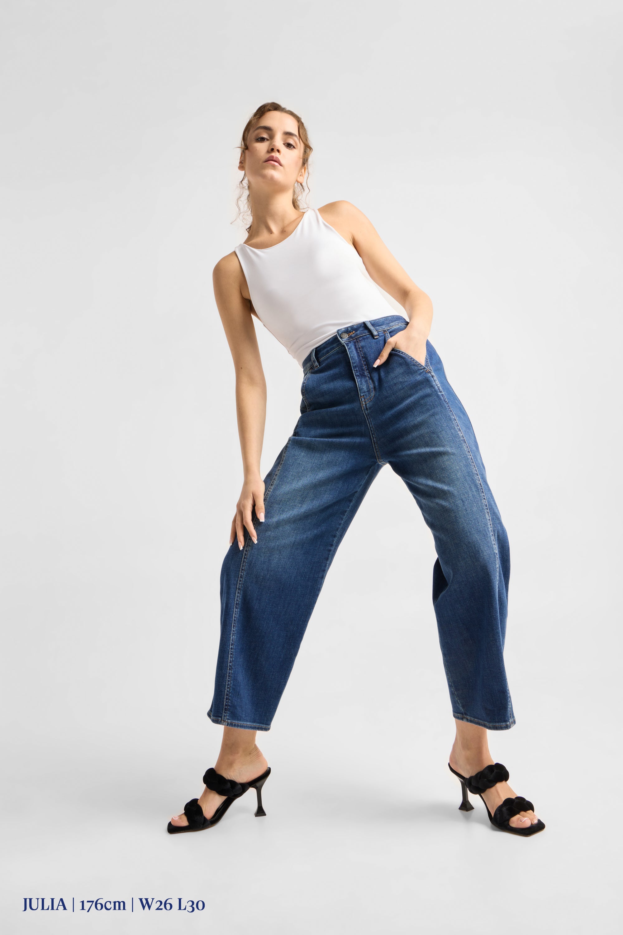 MOONDUST Soft Denim - Wide Barrel leg - Vintage Blue