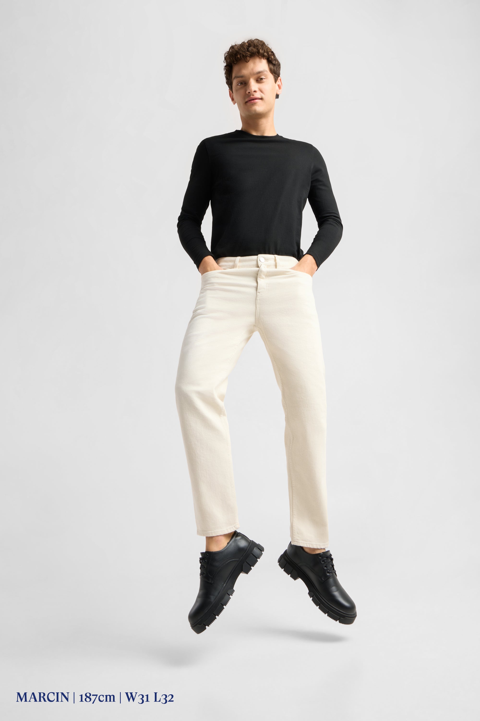 RISE Relaxed Tapered Minimal Stretch - Basic - Ecru