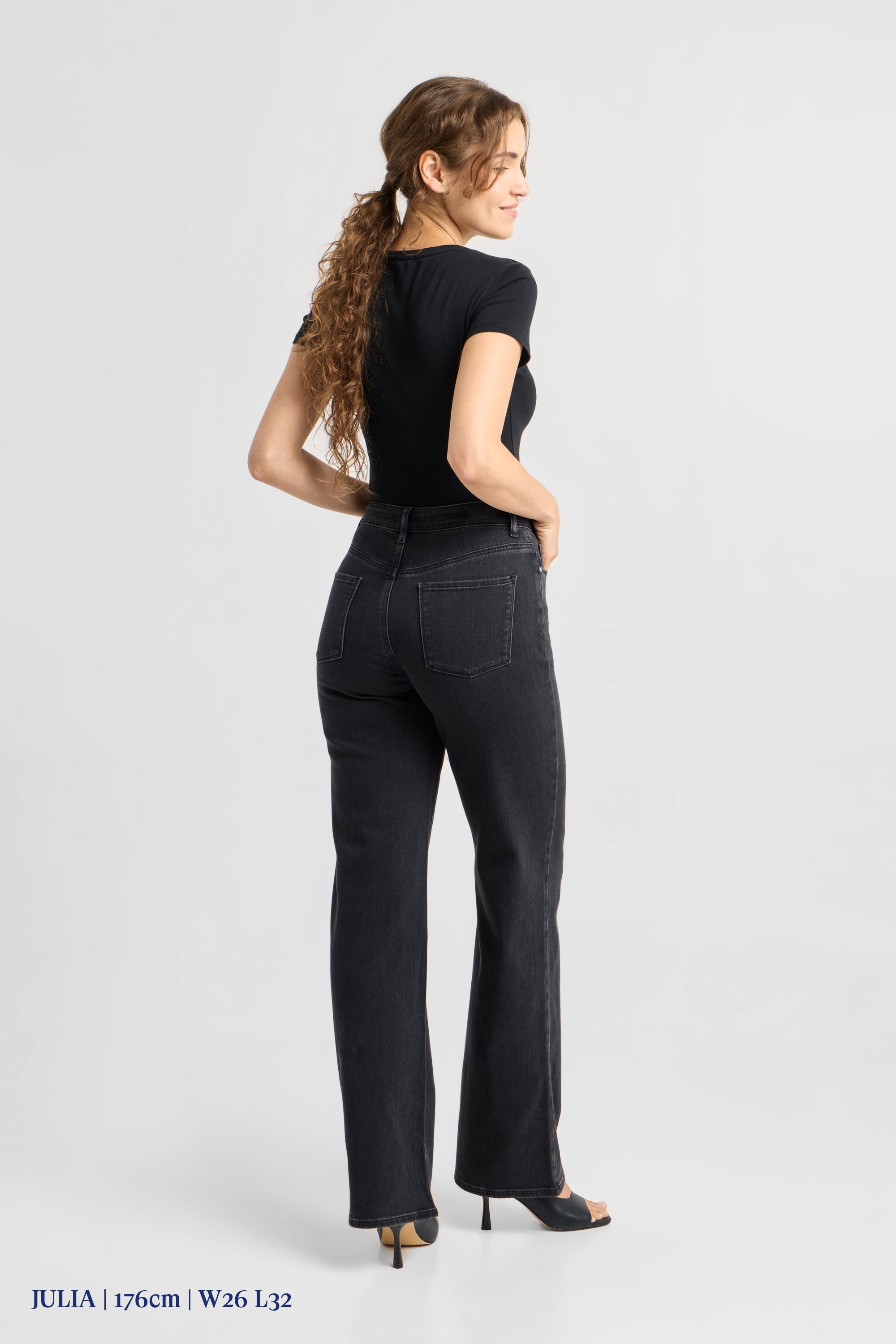 DEW Flared Soft Denim - Classic - Black Denim