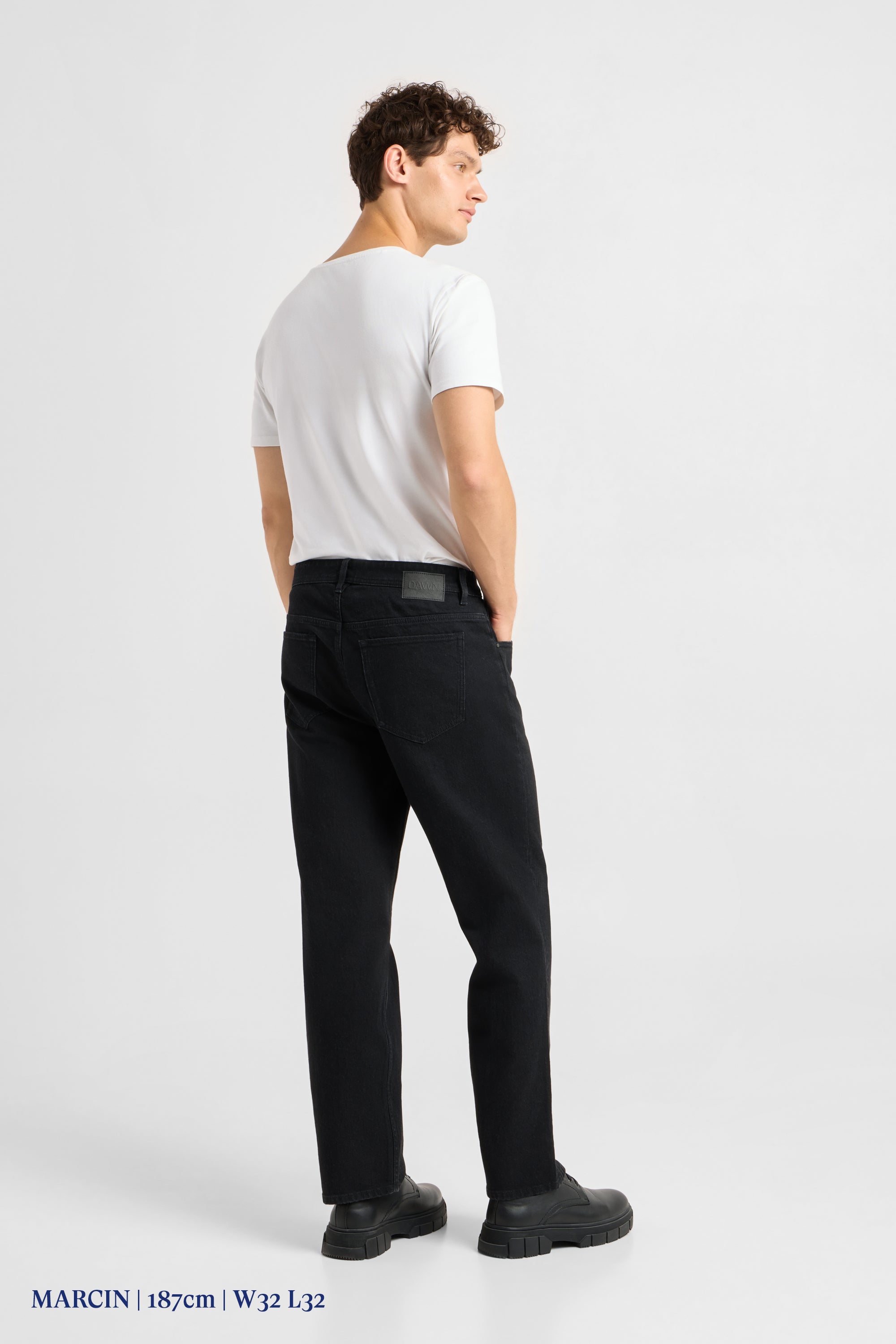 VEGA Minimal Stretch - Relaxed - Black/Black